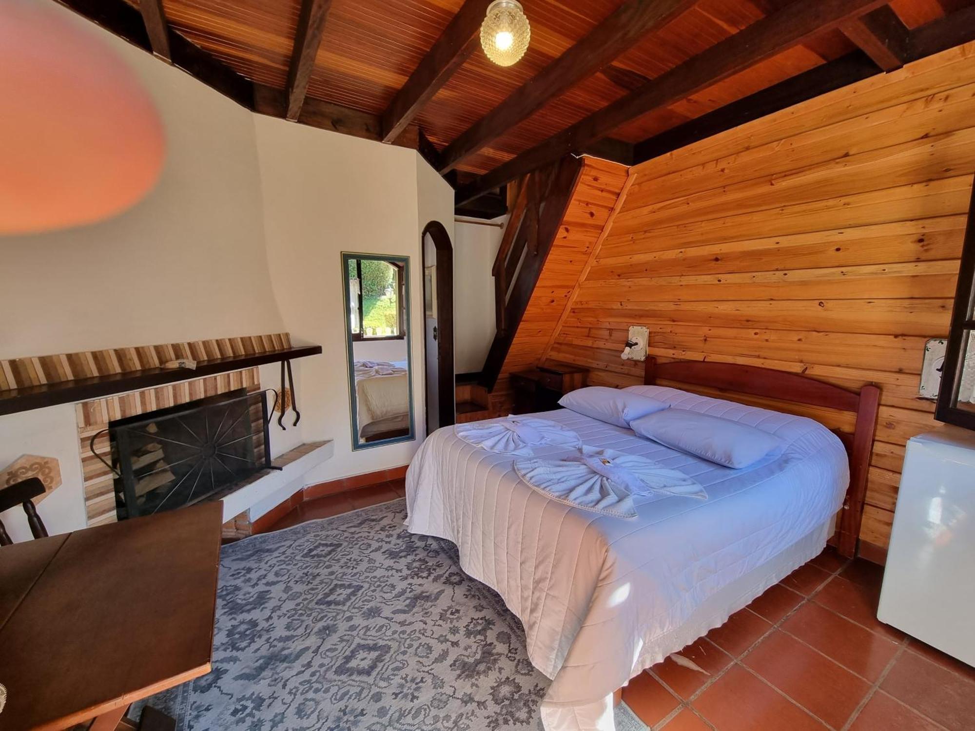 Hotel Pousada Boa Montanha モンテ・ヴェルデ エクステリア 写真